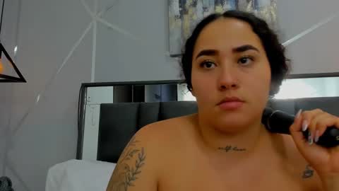 Snapshot of ayla_martinez chatting on 9, 1, 2025 Ayla online show from 9, 1, 2025
