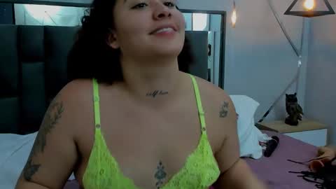 Snapshot of ayla_martinez chatting on 20, 1, 2025 Ayla online show from 20, 1, 2025