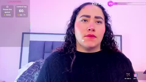 Snapshot of ayla_martinez chatting on 19, 10, 2025 Ayla online show from 19, 10, 2025
