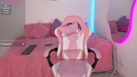 A L A N I I online show from 18, 6, 2026