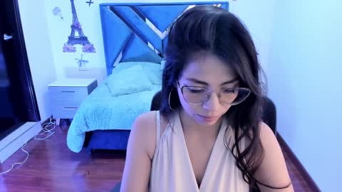 Snapshot of aylin_diazz chatting on 13, 1, 2025 Aylin online show from 13, 1, 2025