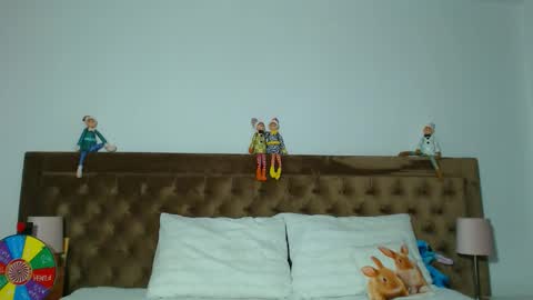 Aylin online show from 15, 12, 2025