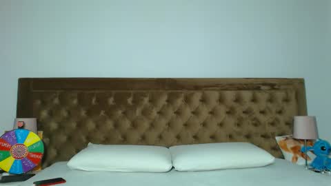 Aylin online show from 7, 4, 2026