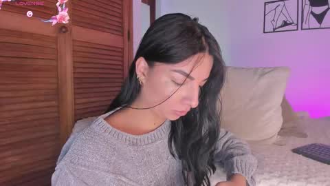 Snapshot of aylinnzambrano_ chatting on 15, 10, 2025 Aylin online show from 15, 10, 2025