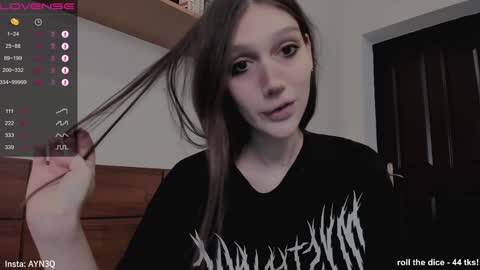 Snapshot of ayn3q chatting on 4, 1, 2025 AYNEK        fansly  online show from 4, 1, 2025