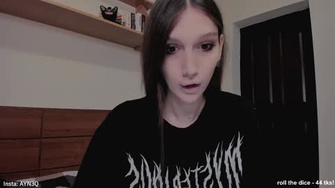 Snapshot of ayn3q chatting on 18, 1, 2025 AYNEK        fansly  online show from 18, 1, 2025