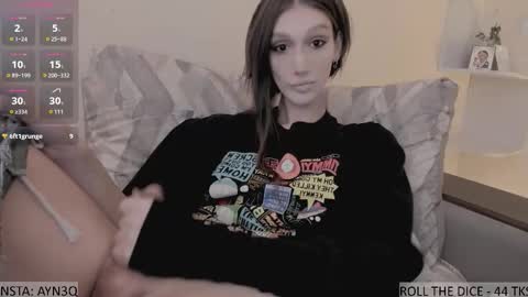 Snapshot of ayn3q chatting on 13, 10, 2025 AYNEK        fansly  online show from 13, 10, 2025