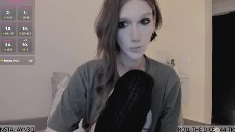 Snapshot of ayn3q chatting on 27, 10, 2025 AYNEK        fansly  online show from 27, 10, 2025