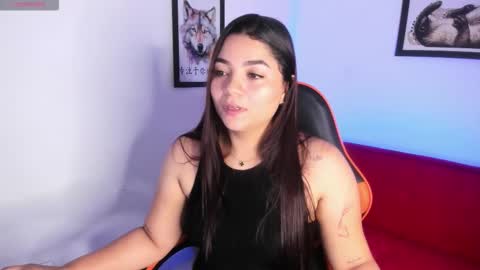 Snapshot of ayrajones chatting on 22, 10, 2025 ayrajones online show from 22, 10, 2025