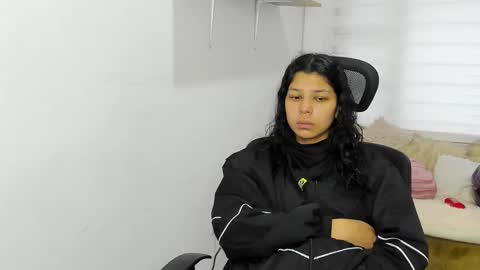 Snapshot of aysha_winxx chatting on 25, 10, 2025 aysha_winxx online show from 25, 10, 2025