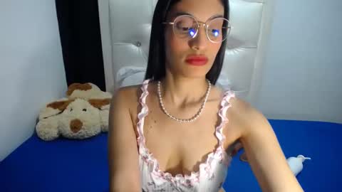 Snapshot of azahara_smith chatting on 11, 10, 2025 Smith online show from 11, 10, 2025