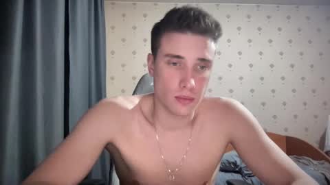 Snapshot of azazelmax chatting on 18, 12, 2024 azazelmax online show from 18, 12, 2024