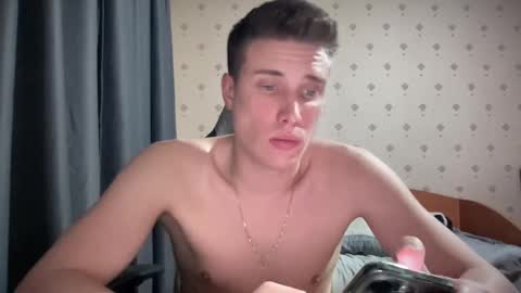 Snapshot of azazelmax chatting on 18, 1, 2025 azazelmax online show from 18, 1, 2025