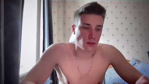 Snapshot of azazelmax chatting on 21, 1, 2025 azazelmax online show from 21, 1, 2025