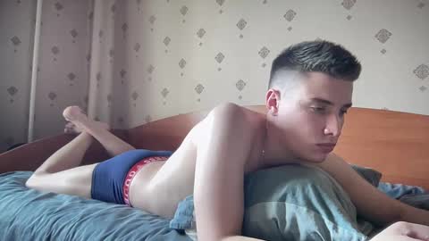 Snapshot of azazelmax chatting on 7, 2, 2025 azazelmax online show from 7, 2, 2025