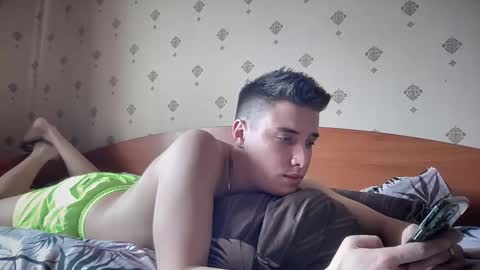 Snapshot of azazelmax chatting on 7, 3, 2025 azazelmax online show from 7, 3, 2025