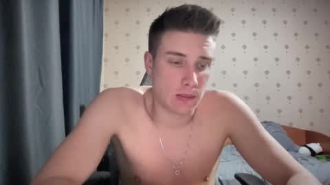 Snapshot of azazelmax chatting on 10, 3, 2025 azazelmax online show from 10, 3, 2025