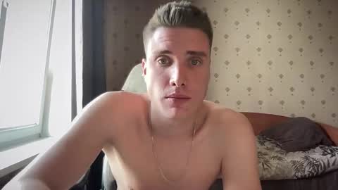 Snapshot of azazelmax chatting on 24, 9, 2025 azazelmax online show from 24, 9, 2025