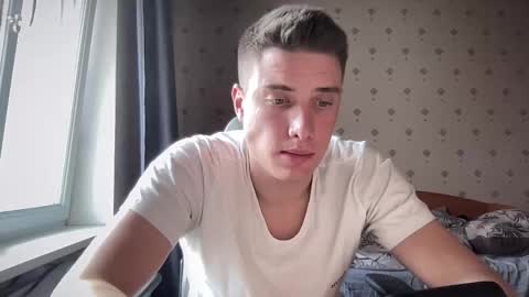 Snapshot of azazelmax chatting on 30, 10, 2025 azazelmax online show from 30, 10, 2025