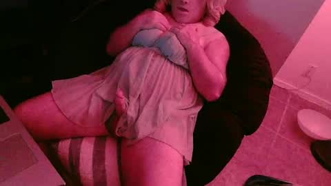 AZBritneyCD online show from 7, 6, 2026