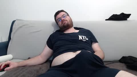 Snapshot of azer912 chatting on 8, 11, 2025 Azer online show from 8, 11, 2025