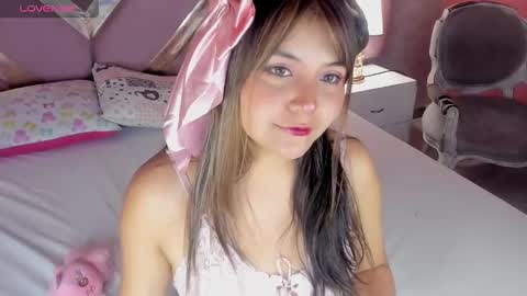 Azul Deville online show from 27, 9, 2025