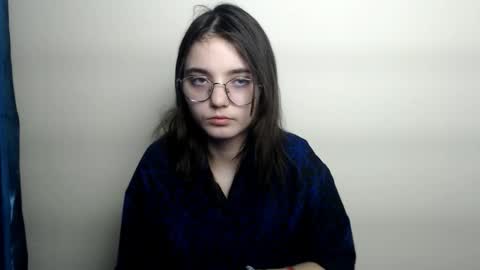 azumi_chan_ online show from 12, 2, 2026