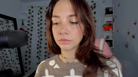 Snapshot of azumi_saan chatting on 14, 11, 2025 azumi saan online show from 14, 11, 2025