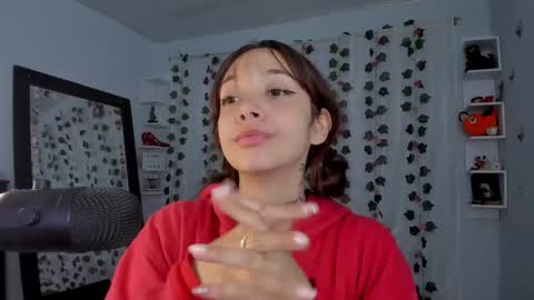 Snapshot of azumi_saan chatting on 22, 12, 2025 azumi saan online show from 22, 12, 2025