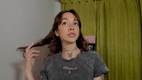 Snapshot of azumi_saan chatting on 13, 2, 2026 azumi saan online show from 13, 2, 2026