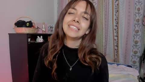 Snapshot of azumi_saan chatting on 2, 6, 2026 azumi saan online show from 2, 6, 2026
