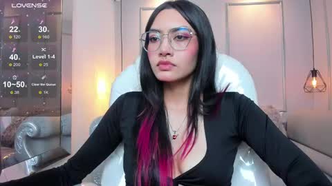 Azura online show from 10, 11, 2025