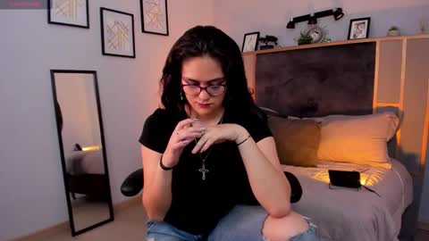 Snapshot of azurra_amatto2 chatting on 24, 9, 2025 Azurra online show from 24, 9, 2025