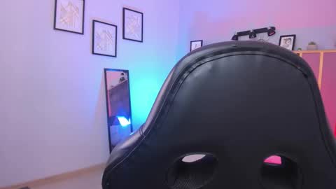 Snapshot of azurra_amatto2 chatting on 18, 10, 2025 Azurra online show from 18, 10, 2025