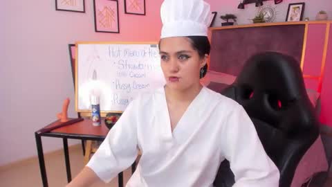 Snapshot of azurra_amatto2 chatting on 20, 10, 2025 Azurra online show from 20, 10, 2025