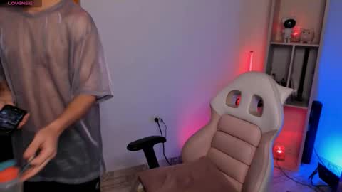 Snapshot of baaby_boyy chatting on 17, 11, 2025 odeley online show from 17, 11, 2025