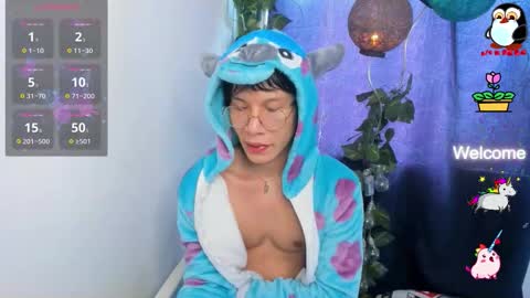 Snapshot of baaby_boyy chatting on 18, 12, 2025 odeley online show from 18, 12, 2025