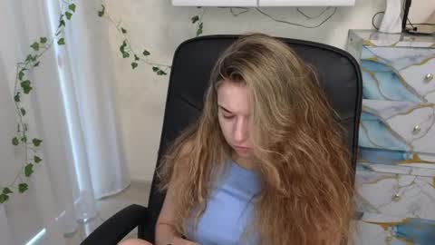 Snapshot of babby_anyaa chatting on 16, 6, 2026 Anya online show from 16, 6, 2026
