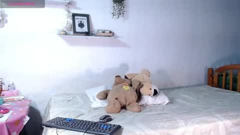 Snapshot of babby_swet chatting on 22, 5, 2026 babby_swet online show from 22, 5, 2026