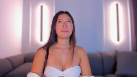 Snapshot of babe_katty chatting on 12, 3, 2025 Katty online show from 12, 3, 2025