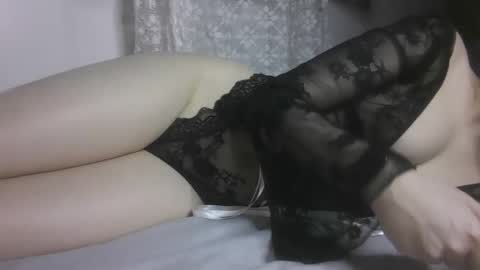 Snapshot of babe_singer_undercover chatting on 1, 11, 2025 Ava online show from 1, 11, 2025