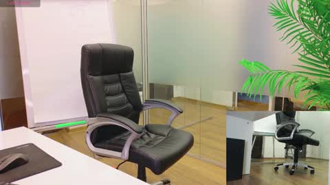 Olivia and Lexi online show from 13, 2, 2025