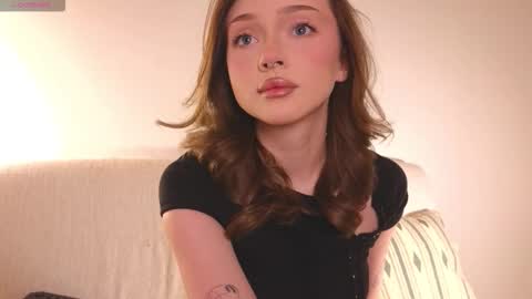 Snapshot of baby_adele chatting on 5, 12, 2025 bb adele online show from 5, 12, 2025