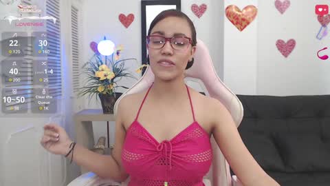 Snapshot of baby_blue18_ chatting on 10, 12, 2024 salome online show from 10, 12, 2024