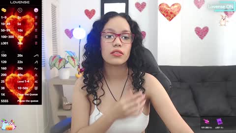 Snapshot of baby_blue18_ chatting on 6, 2, 2025 salome online show from 6, 2, 2025