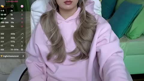 Snapshot of baby_debbie chatting on 22, 2, 2025 Debora online show from 22, 2, 2025