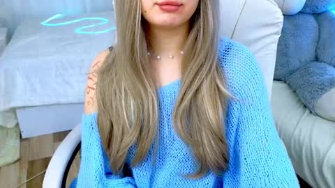 Snapshot of baby_debbie chatting on 9, 3, 2025 Debora online show from 9, 3, 2025