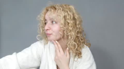 Babby Doll online show from 27, 1, 2025