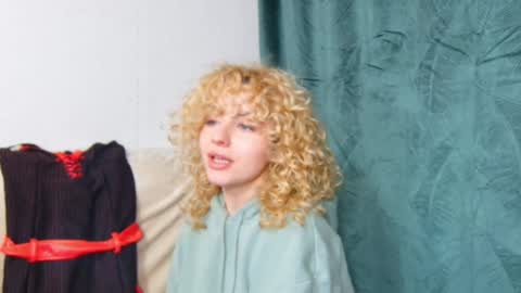 Babby Doll online show from 28, 2, 2025