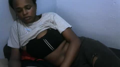 Snapshot of baby_fayyan chatting on 6, 1, 2026 baby_fayyan online show from 6, 1, 2026